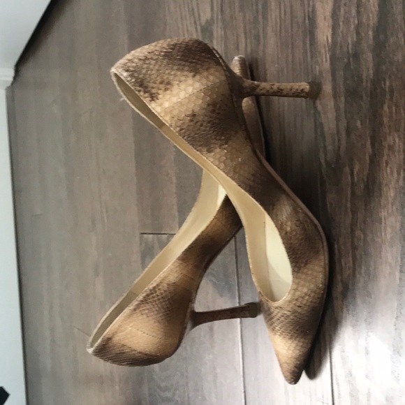 Jimmy Choo Alligator 3 in Pumps - Picture 1 of 6